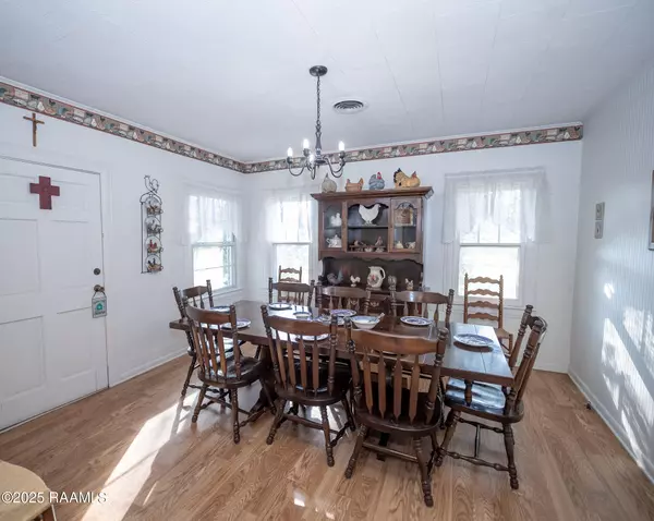 Ville Platte, LA 70586,2335 Main ST