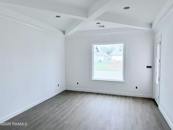 Lafayette, LA 70506,230 Berchman Oaks DR