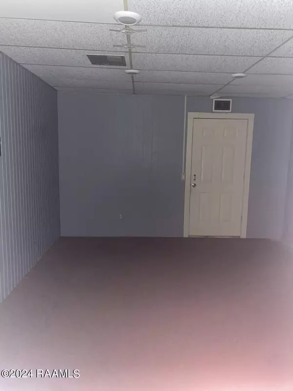 New Iberia, LA 70563,2005 Sugar Mill RD