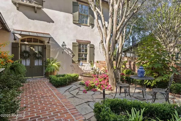 Lafayette, LA 70503,109 N Lemans ST