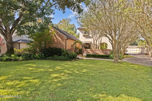 Lafayette, LA 70503,109 N Lemans ST