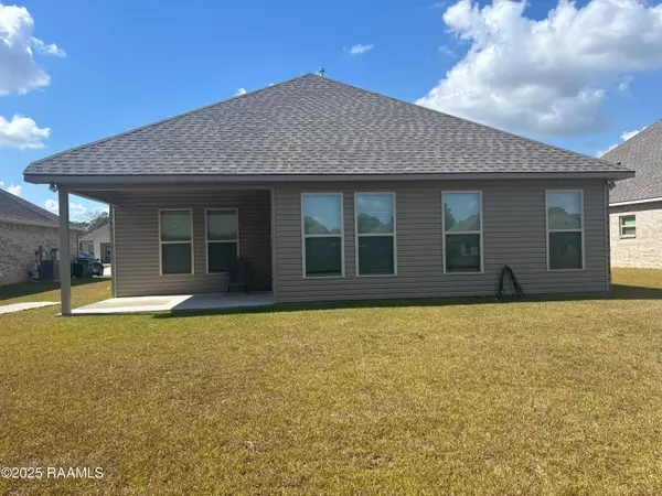 102 Jubilation ST, Youngsville, LA 70592