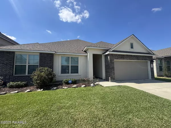 204 Verger DR, Youngsville, LA 70592