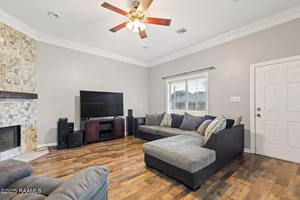 Lafayette, LA 70506,119 Chicory LN