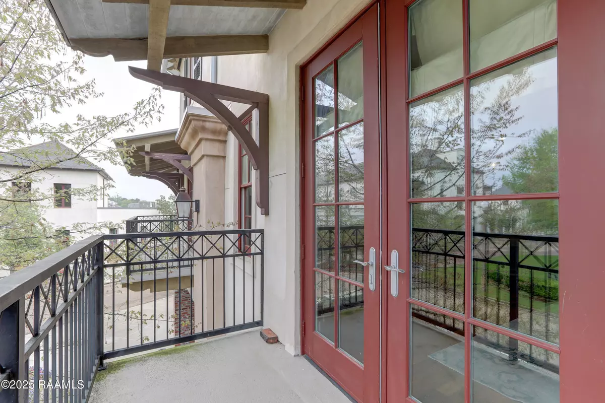 Lafayette, LA 70508,605 Silverstone RD #205b