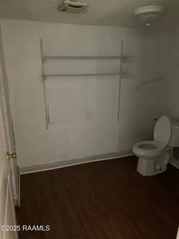 New Iberia, LA 70560,925 S Alvin ST