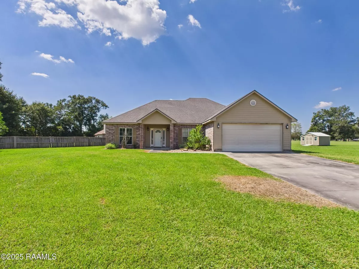Breaux Bridge, LA 70517,1013 Gleaux DR