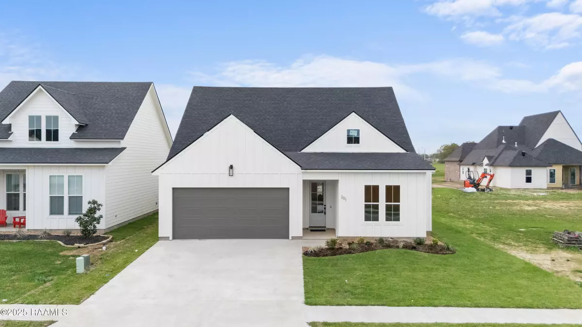 Youngsville, LA 70592,201 Prague AVE