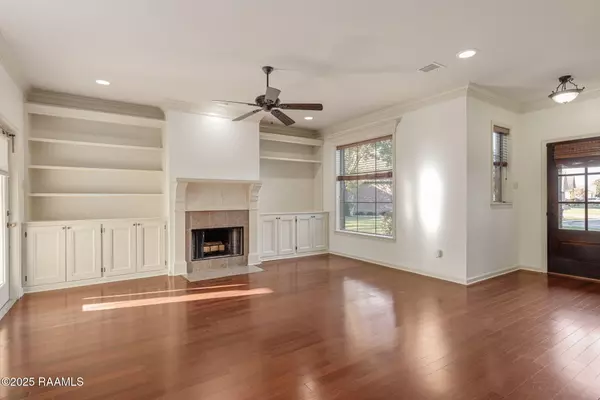 Youngsville, LA 70592,312 Quiet Meadows CIR