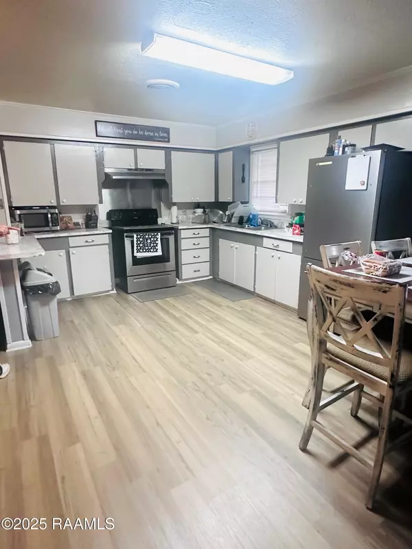 Eunice, LA 70535,940 Tate ST