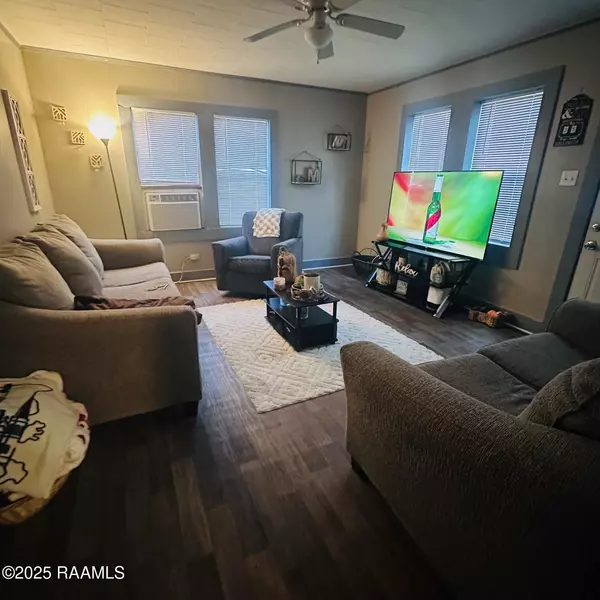 Eunice, LA 70535,840 Tate ST