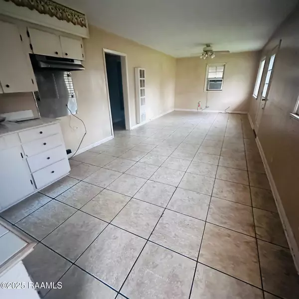 Eunice, LA 70535,641 N 11th ST