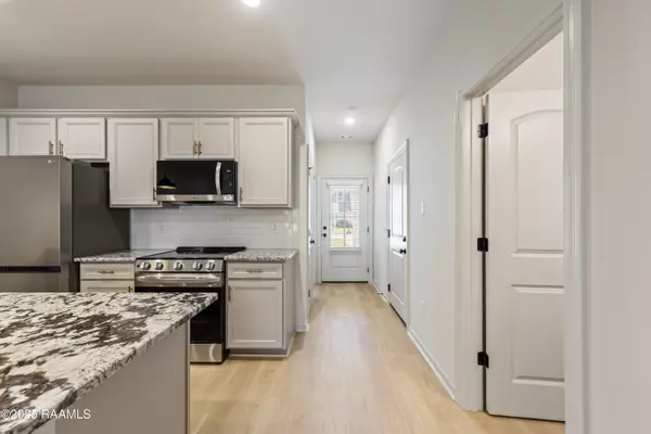 Scott, LA 70583,128 Frontier LN