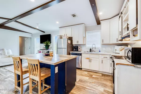 Breaux Bridge, LA 70517,1070 Jed DR