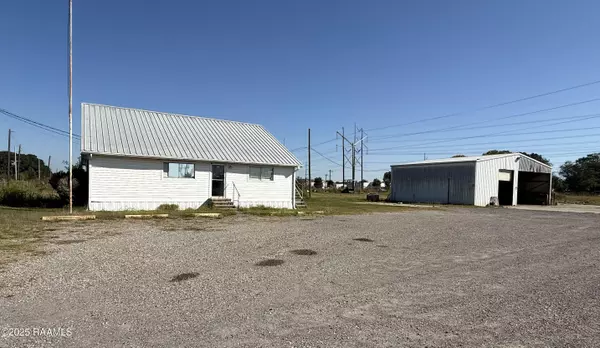 Lafayette, LA 70506,210 Hebert RD