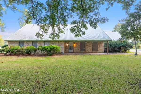 St. Martinville, LA 70582,135 Oak DR