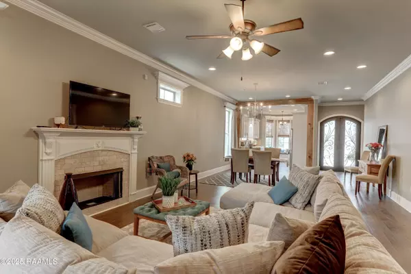 Lafayette, LA 70507,505 N Montauban DR