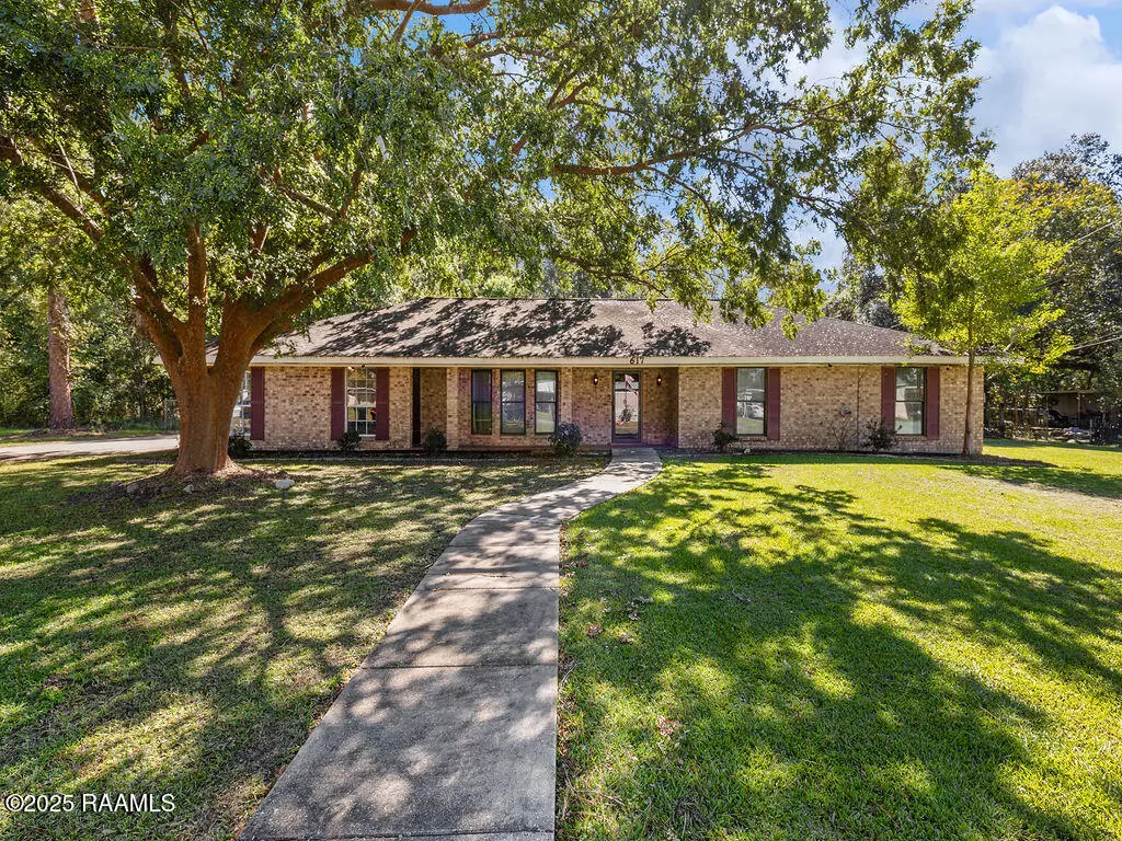 Breaux Bridge, LA 70517,617 Sidney DR