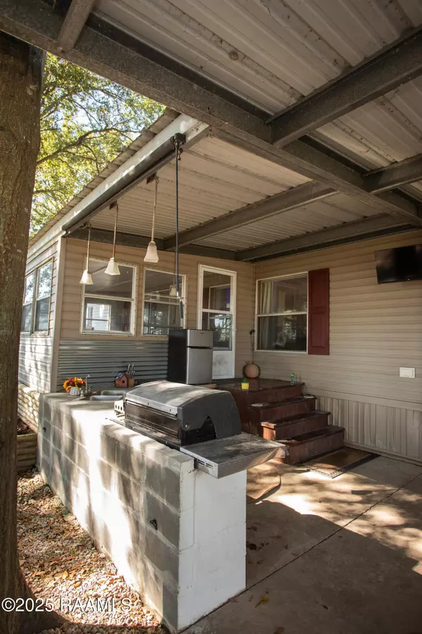 Rayne, LA 70578,164 Dove ST