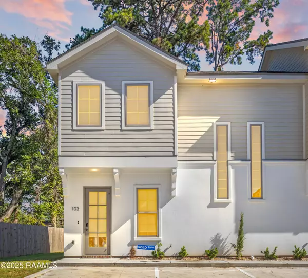 103 Oaks Archway, Lafayette, LA 70508