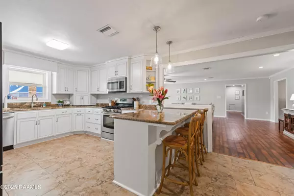 New Iberia, LA 70563,602 Astor Place DR