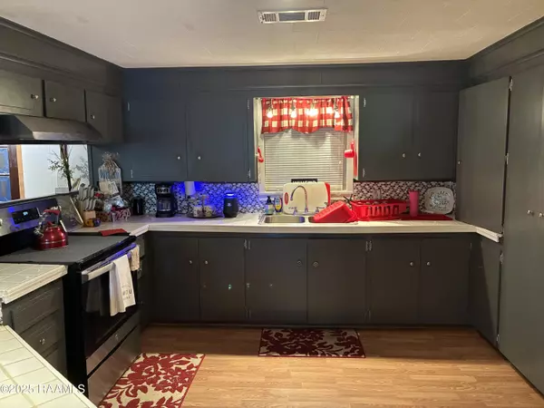 Mamou, LA 70554,613 East ST