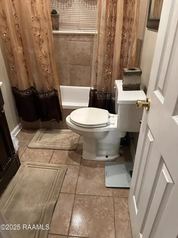 Lafayette, LA 70501,138 Staten ST