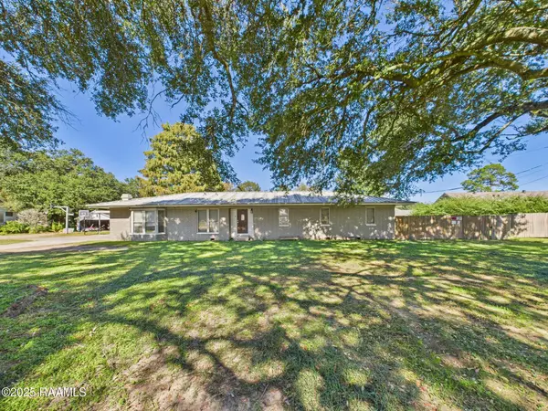 Lafayette, LA 70507,149 E Butcher Switch RD