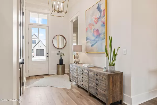 Broussard, LA 70518,104 Queen Palm CIR