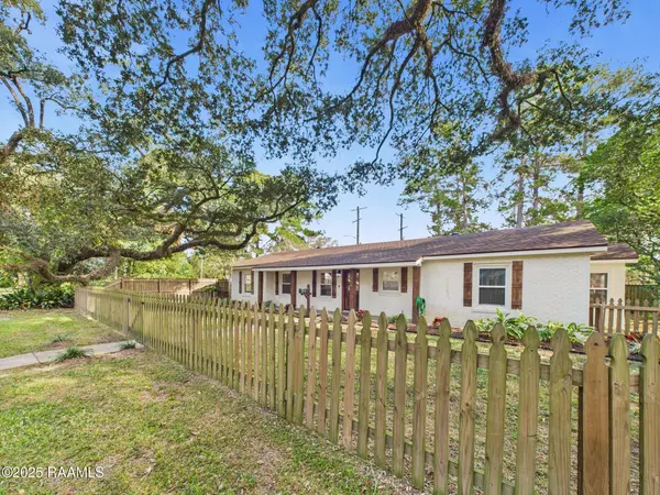 Lafayette, LA 70506,720 Myrtle PL