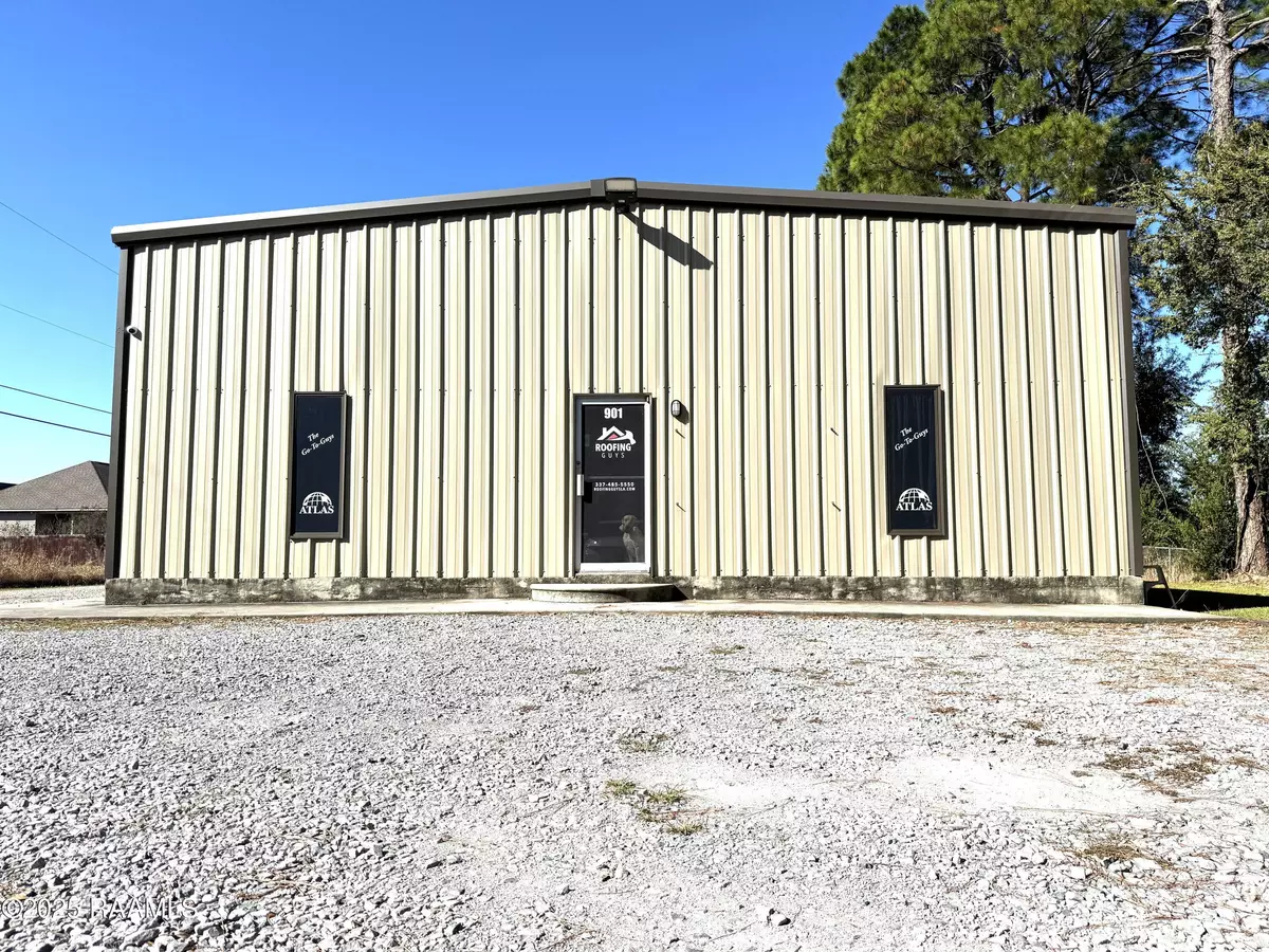 Lafayette, LA 70506,901 W Broussard RD