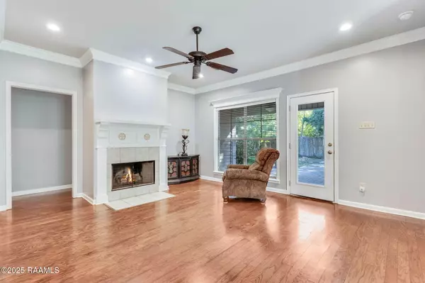 Youngsville, LA 70592,300 Quiet Meadows DR