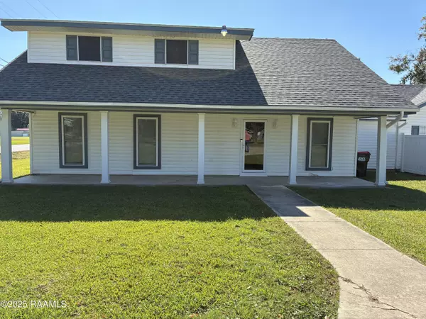 634 Hector Connoly RD, Carencro, LA 70520