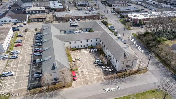 Lafayette, LA 70503,1018 Harding ST #202j