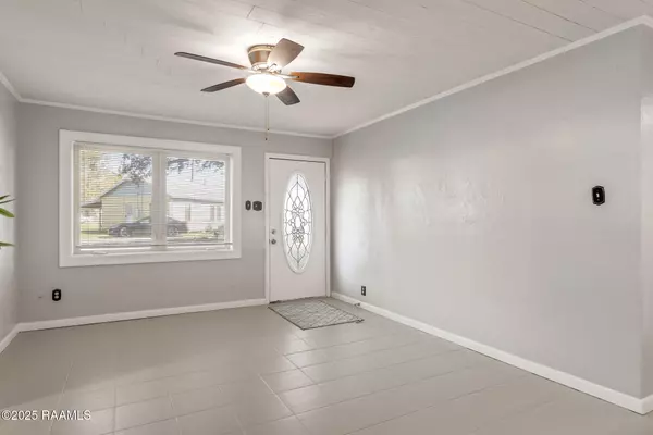 Broussard, LA 70518,504 E 3rd ST