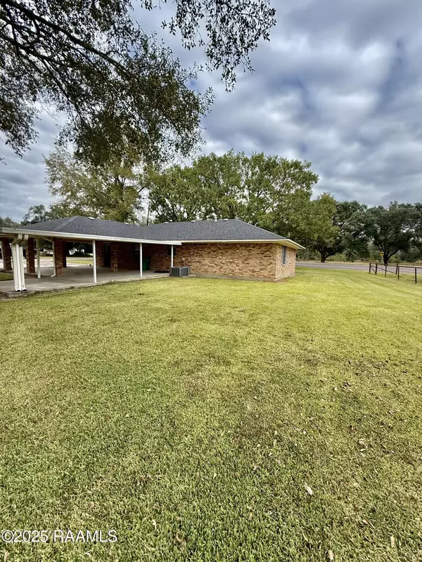 Iota, LA 70543,1006 S 5th ST