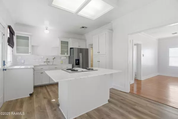 Lafayette, LA 70506,311 Adrienne ST