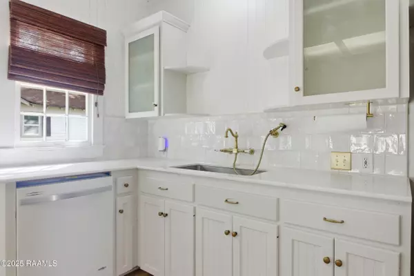 Lafayette, LA 70506,311 Adrienne ST