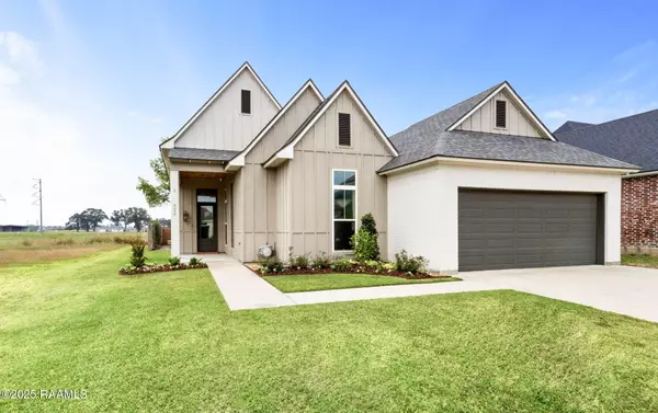 Youngsville, LA 70592,323 Big Lake RUN