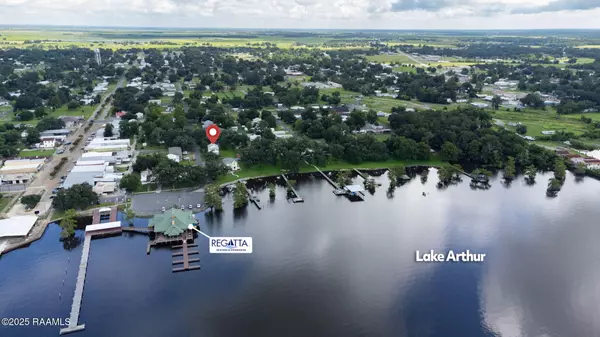 602 1st St ST, Lake Arthur, LA 70549