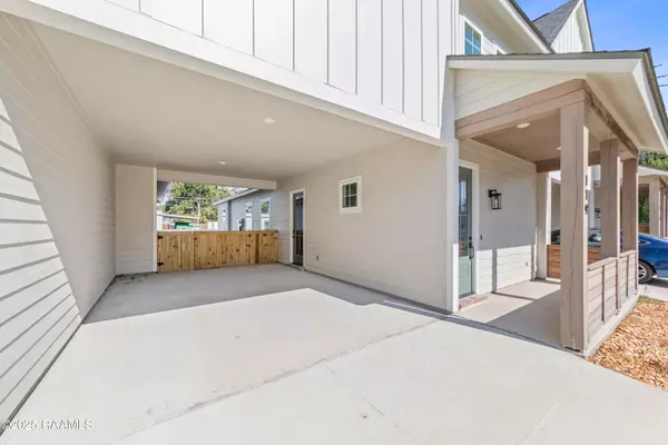 Youngsville, LA 70592,119 Mayberry Grove ST