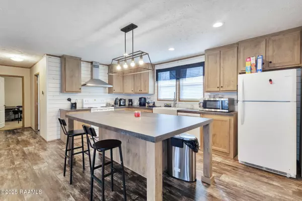 Scott, LA 70583,151 Bobby Gene DR