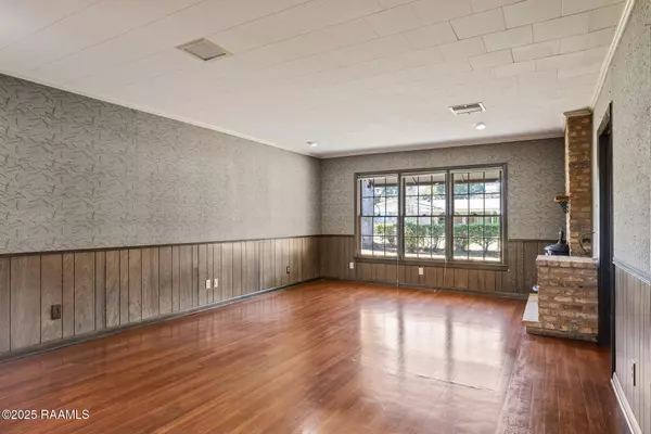 Lafayette, LA 70503,300 Claymore DR