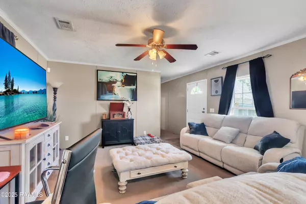 Duson, LA 70529,600 Austria RD