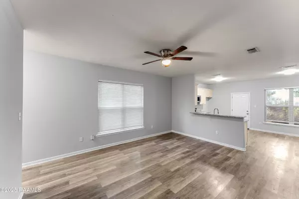 Baton Rouge, LA 70807,2362 Marci CT