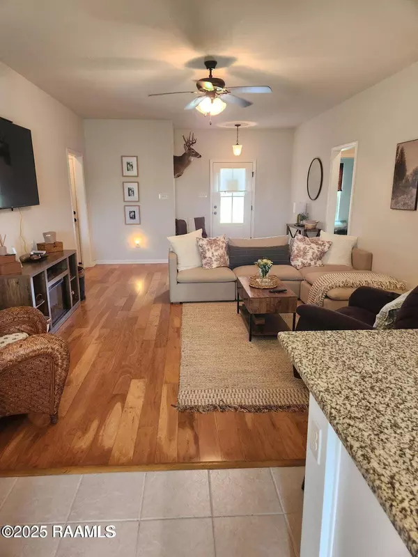 Youngsville, LA 70592,515 Gray Birch LOOP