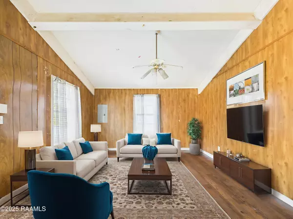 Lafayette, LA 70501,111 Sternberg DR