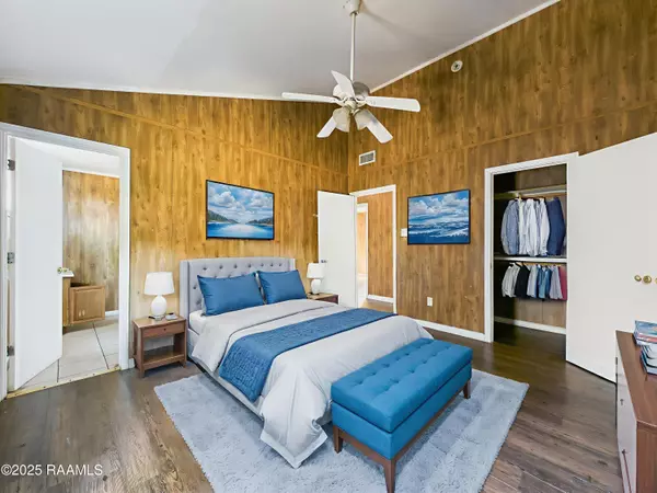 Lafayette, LA 70501,111 Sternberg DR