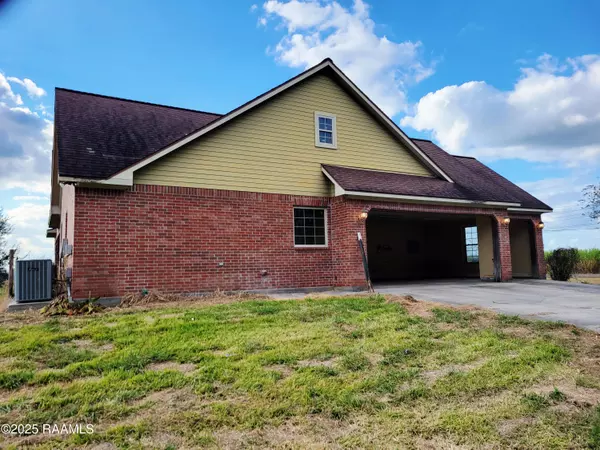 Scott, LA 70583,721 Gazette RD