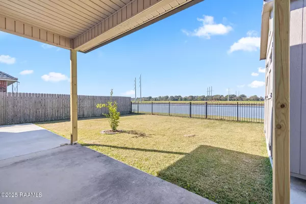 Rayne, LA 70578,107 Merrydale LN